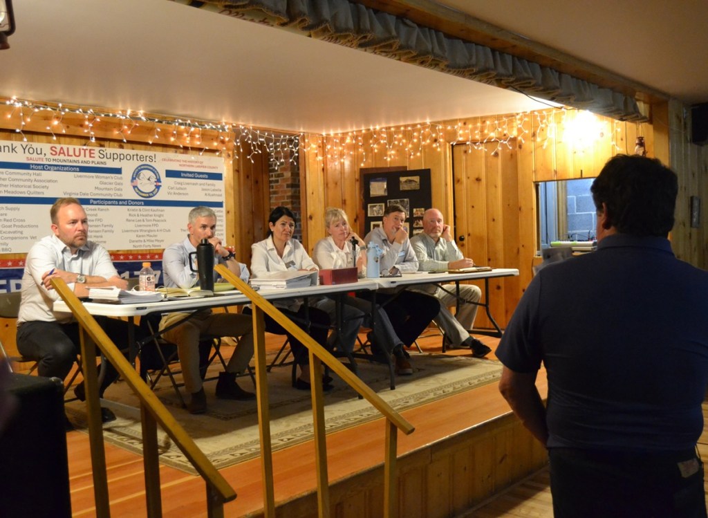 board members hear from residents about public schools